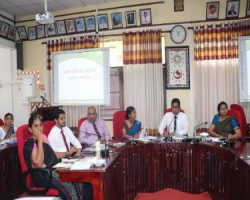 District Agricultural Committee Meets